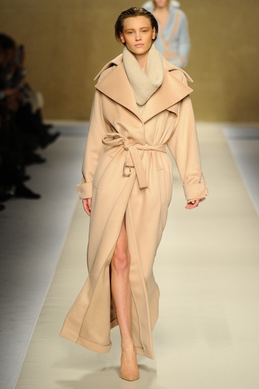 [blumarine-fall-2013-3%255B4%255D.jpg]