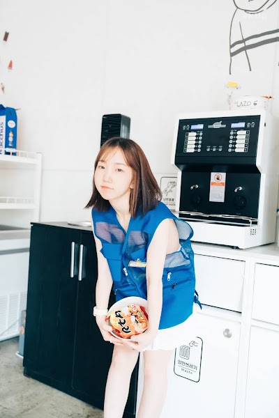 [Loozy] Yeri Pocket Girl Alba