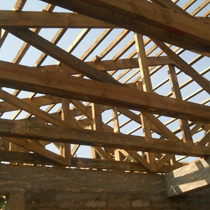 ROOF CONSTRUCTION FOR RESIDENTIAL HOUSES