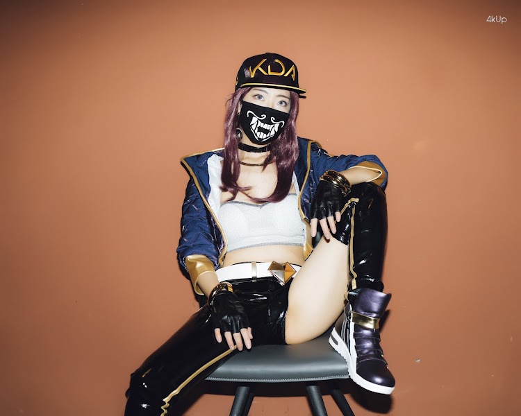 Mona (모나) – Akali (KDA) & Moon Night Snap
