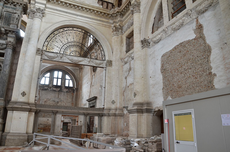 Chiesa_di_S._Lorenzo_Venezia_4.jpg Chiesa di S Lorenzo Venezia 4