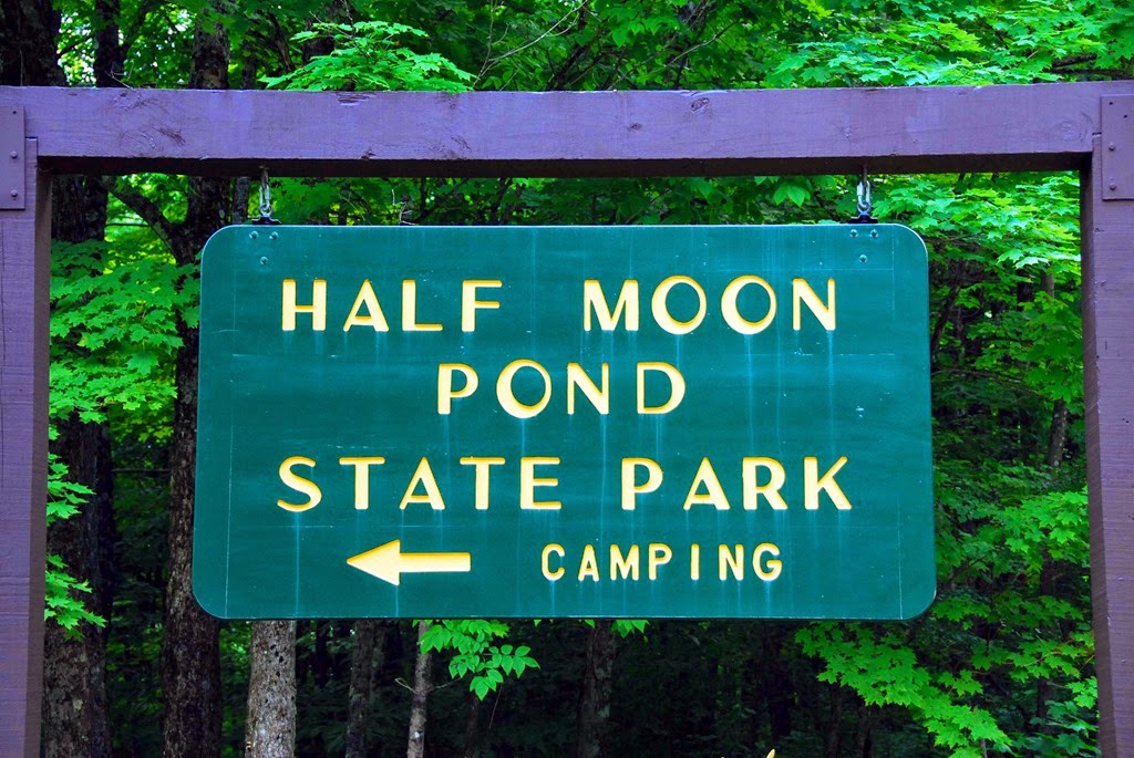 [Half-Moon-Pond-Sign3.jpg]