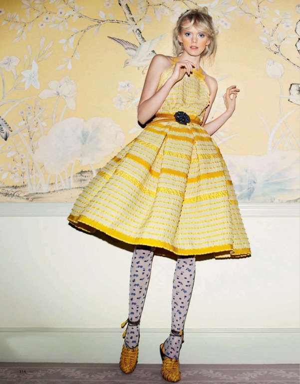 [elle_rus_april2010_5%255B3%255D.jpg]