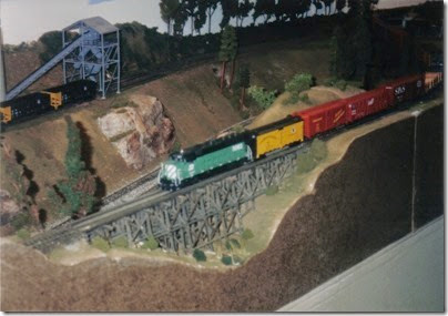 10 Lewis County Layout at GATS in Portland, Oregon in October 1998