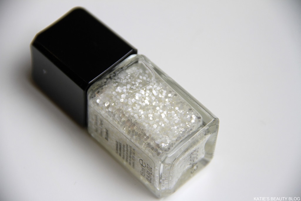 [ILLAMASQUA-BLIZZARD4.jpg]