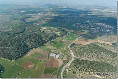 Azekah and Elah Valley aerial from east, tb011606799