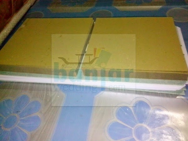 cara membuat undangan hard cover_09.JPG