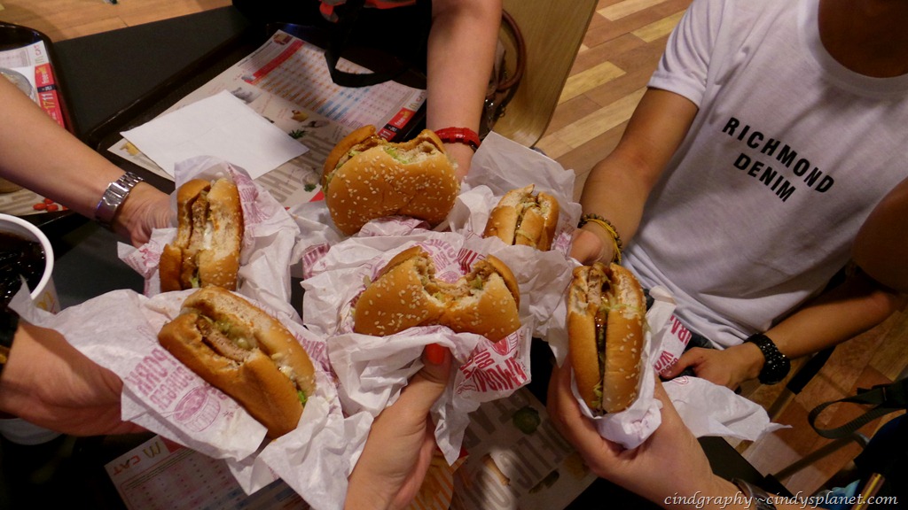 [Hatyai%2520Samurai%2520Pork%2520Burger%2520Grp%255B4%255D.jpg.webp]