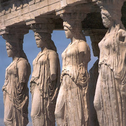 44.- Erecteión. Cariátides