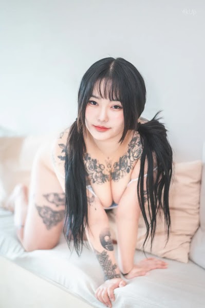 Jeon Bo-Yeon (전보연) Monokini