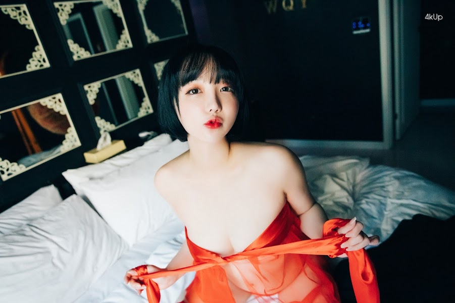 [Loozy] Doube Date Ye-Eun – Son Ye-Eun (손예은)