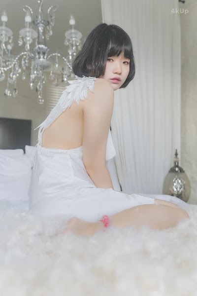Mimmi (밈미) Vol.2 My Small Bird