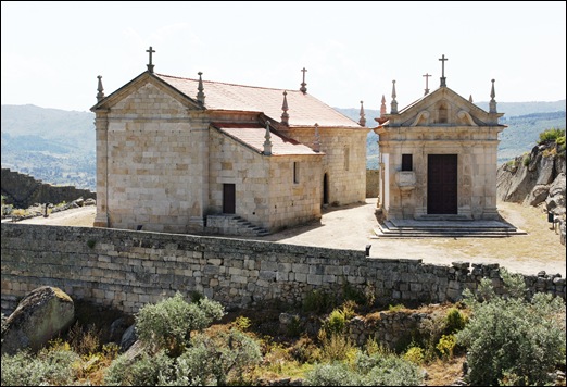 Marialva - Glória Ishizaka - igreja de santiago e capela do senhor dos passos 3