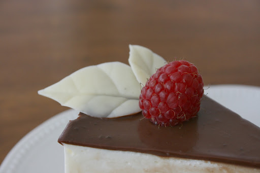 Chocolate Leaf Tutorial And Fabulous Giveaway