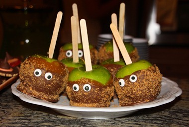 candy apples (1 of 1)