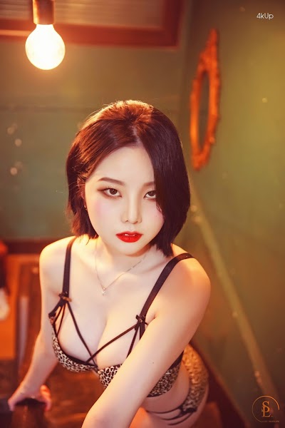 SAINT Photolife – Yuna Yuna’s Wild