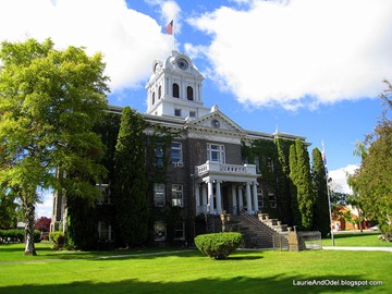 Crook County Courthouse