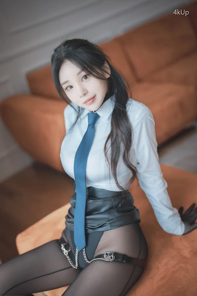 DJAWA Photo – Zzyuri D.s Relationship Vol.2