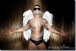 angeles hombres con alas (5)