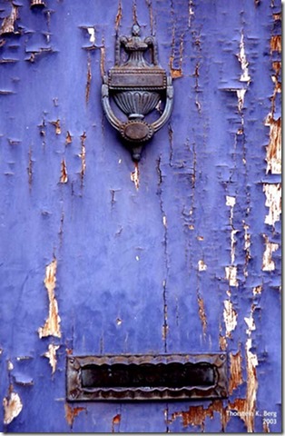 Violet-490-old-door