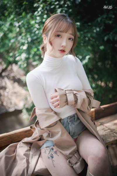 DJAWA Photo – Son Ye-Eun (손예은) A Snap of Intimacy