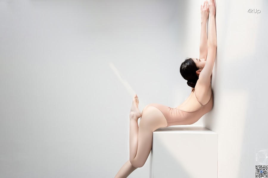 GALLI嘉丽 Vol.001 Mao Mao (毛毛)