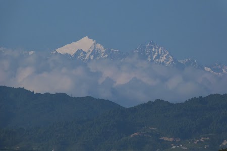  Himalaya nepaleza
