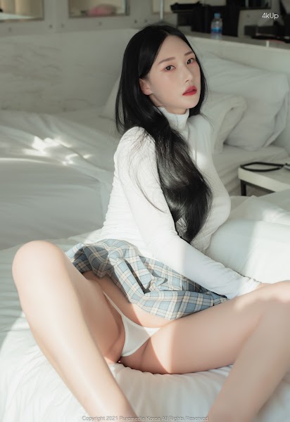 Pure Media Vol.143 Riha (리하)