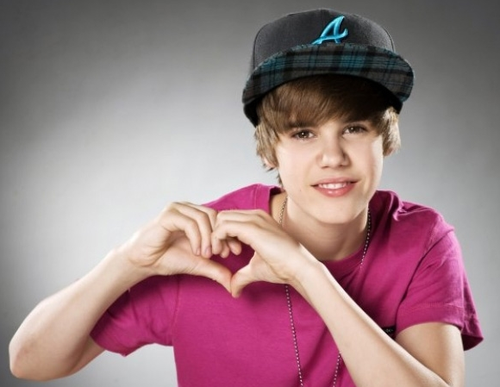 [2011-Fashion-Style-Justin-Beiber-Still-Dazzle%255B7%255D.png]