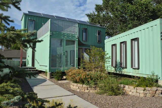 Six-Unit-Sustainable-Shipping-Container-House-7[1]