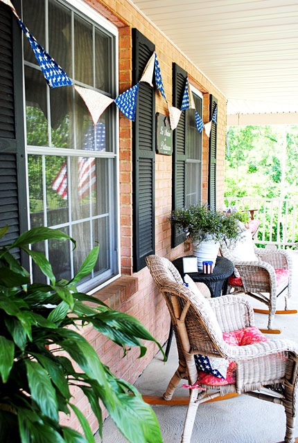 pennant-banner-11
