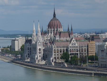 Obiective turistice Budapesta: Parlamentul Ungariei