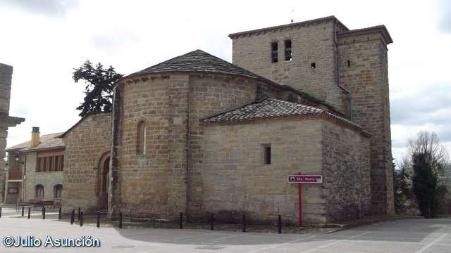 [Iglesia-romnica-de-Gazlaz---Navarra3.jpg]