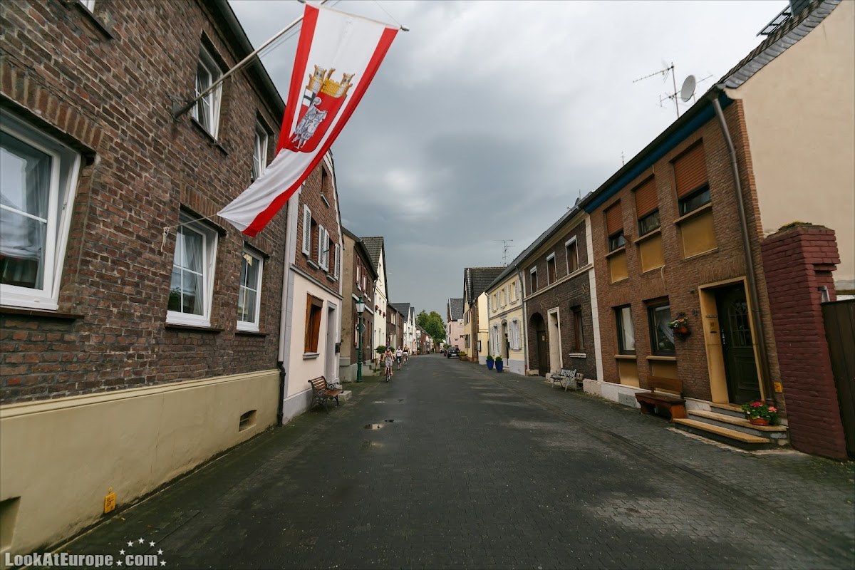 LookAtEurope.com | Европейские фото путешествия. Германия, Дормаген. Крепость-таможня Цонс | Germany, Dormagen Zons