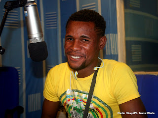 Yves Angani, footballeur professionnel congolais, invité de Radio Okapi, le 21/09/2011. Radio Okapi/Ph. Benjamin Litsani