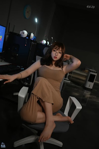 [BLUECAKE] Bambi (보미) PC Room Alba