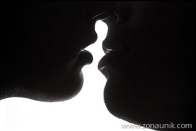 [kiss1%255B3%255D.jpg]