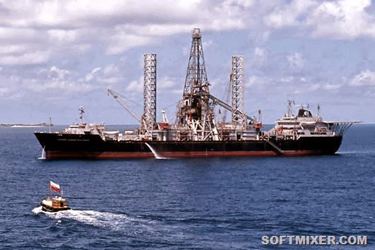 Hughes Glomar Explorer-01
