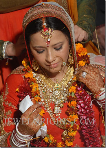 South Indian actress Reema Sen with designer wedding bridal jewellery