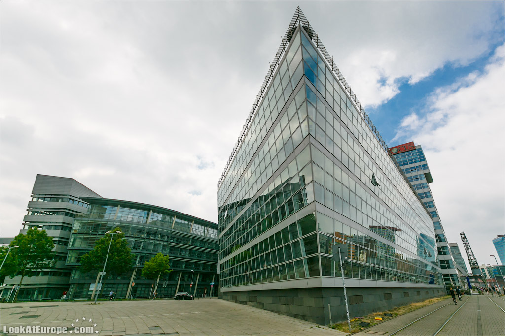 LookAteurope.com: Евротур. Архитектурный зоопарк Дюссельдорфа
