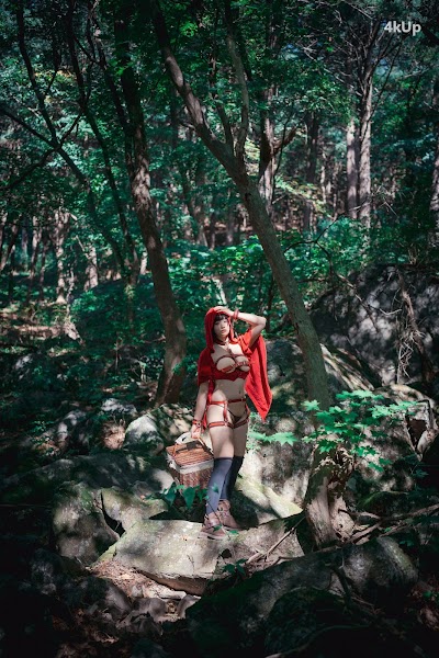 DJAWA Photo – Mimmi (밈미) Naughty Red Hiring Hood