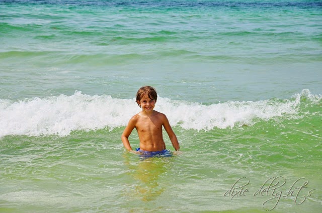 [July%25202014%2520271%2520copy%255B2%255D.jpg]