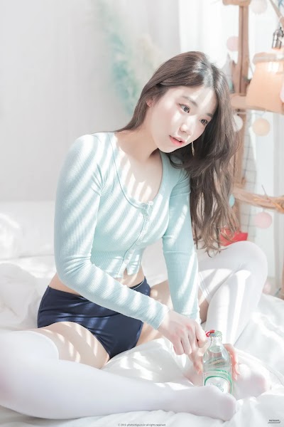 PhotoChips Vol.85 No.1 Hyeseong
