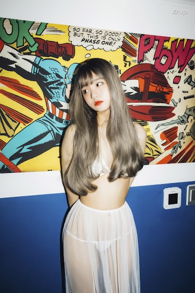 Jeong Jenny (정제니) – Jenny’s maturity – Moon Night Snap