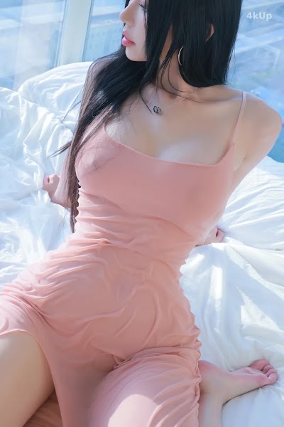 Dongeuran (동그란) Seethrough Slip