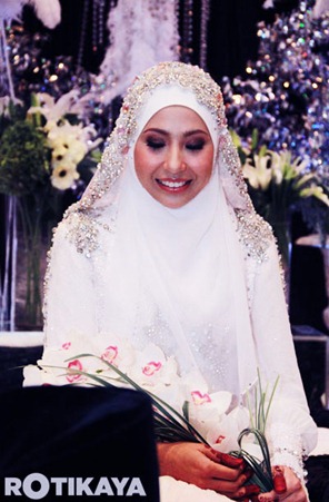 Majlis Perkahwinan Irma Hasmie dan Reza Syah Azmeer3