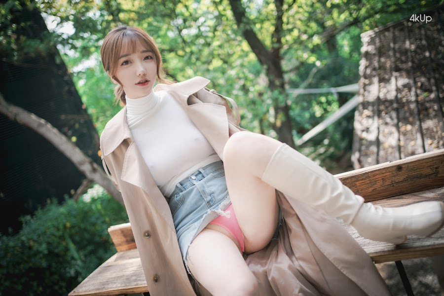 DJAWA Photo – Son Ye-Eun (손예은) A Snap of Intimacy