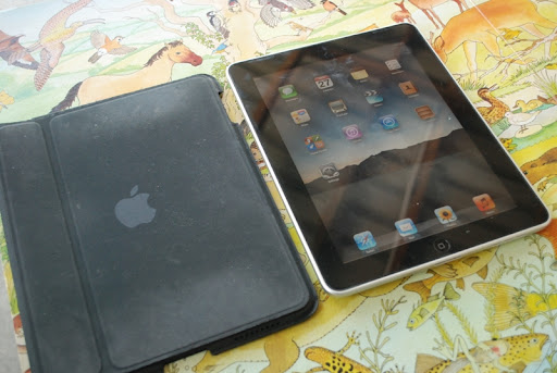 Solih Technologies: Apple iPad 1 16gb wifi original