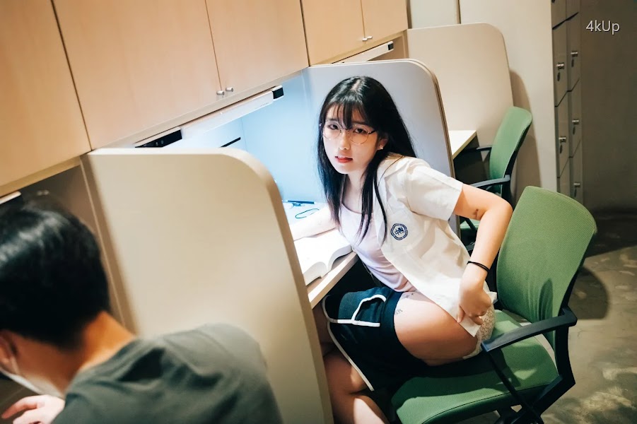 [Loozy] Sonson (손손) Reading Room + S.ver