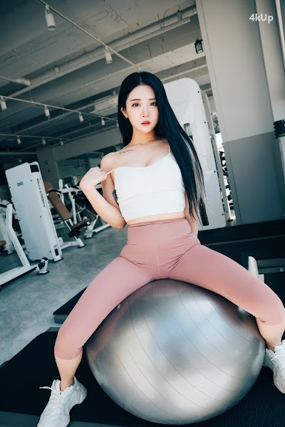 [Loozy] Bomi (보미) PT Girl